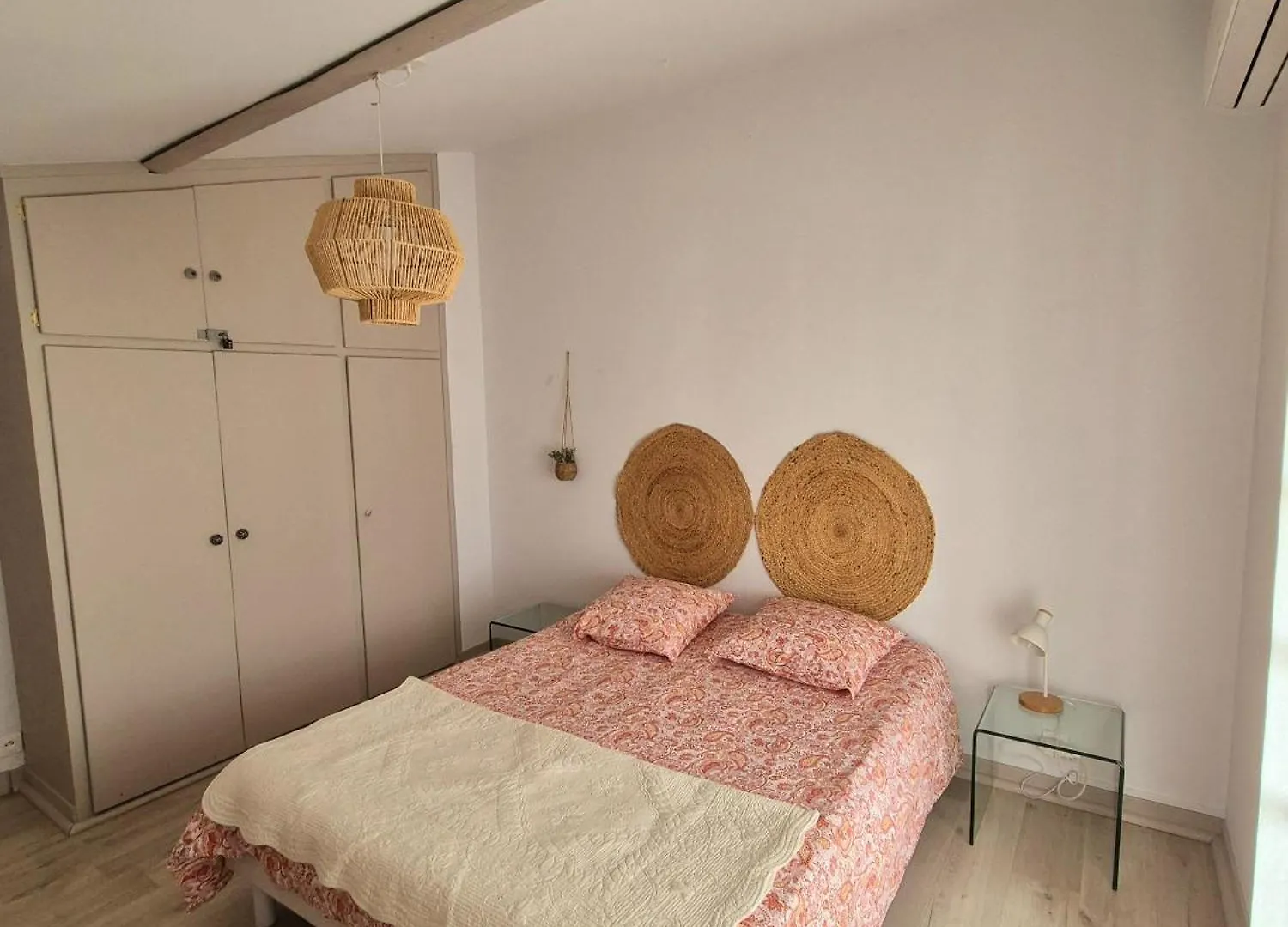 Appartement T2, Proche Plage, Climatise Et Parking Prive Saintes-Maries-de-la-Mer